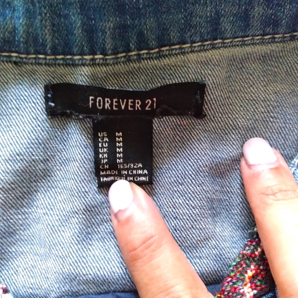 Forever 21 Distressed denim jacket, size M - Picture 6 of 7